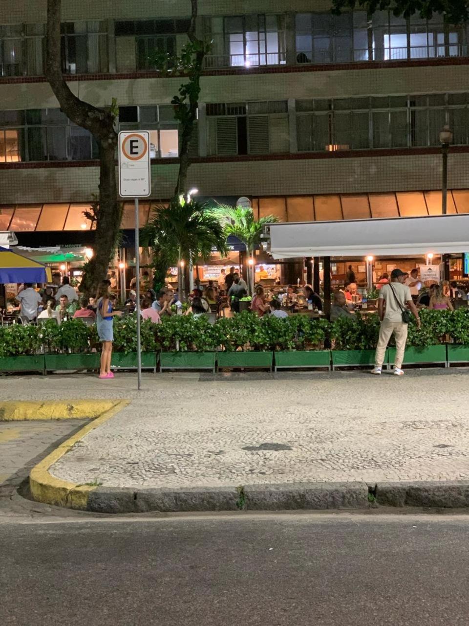 Deluxe Vista Mar Copacabana - Entrada Independente Pensión Río de Janeiro